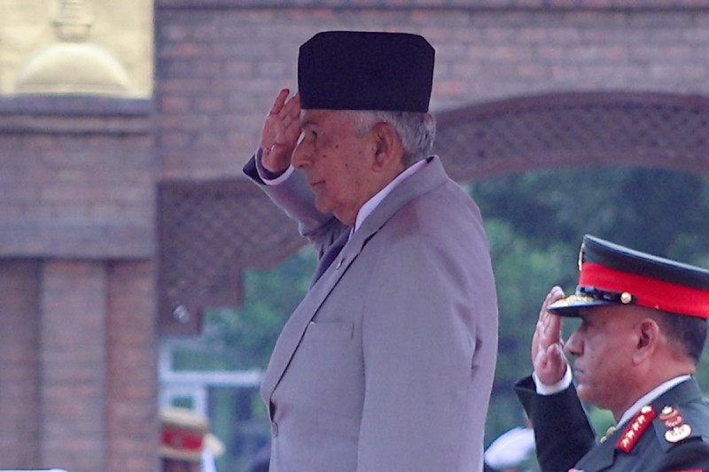 राष्ट्रपति पौडेल स्वदेश फिर्ता, उपराष्ट्रपति र प्रधानमन्त्रीले गरे स्वागत