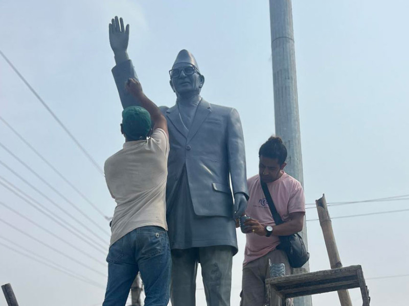 मधेस आन्दोलनमा ढलेको गिरिजाप्रसाद कोइरालाको सालिक फेरि ठडियो