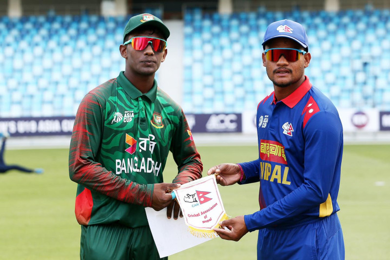 यू–१९ एसिया कप क्रिकेट: टस हारेसँगै नेपाल ब्याटिङ गर्दै