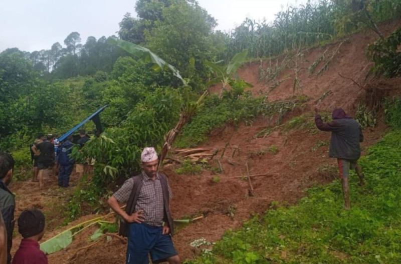 पहिरोले टहरो पुरिँदा जाजरकोटमा एकै परिवारका तीन जनाको मृत्यु