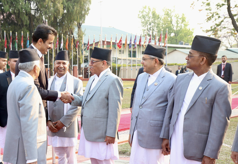 कतारका राजालाई काठमाडौंमा भव्य स्वागतः विमानस्थलदेखि शीतल निवाससम्म [फोटोफिचर]