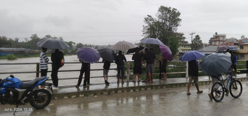 पूर्वी र मध्य तराईमा भारी वर्षा, सतर्क रहन आग्रह