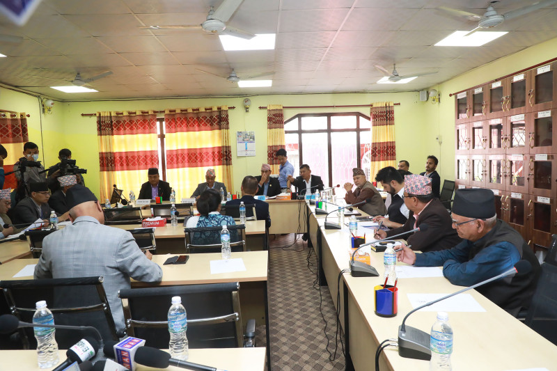 अलपत्र यात्रुहरुको तत्काल उद्धार गर्न राज्य व्यवस्था समितिको निर्देशन