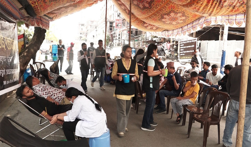 के गर्मीमा रक्तदान गर्दा स्वास्थ्यमा असर गर्छ?, यसो भन्छन् चिकित्सक