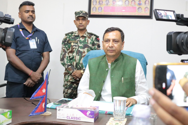 मधेस प्रदेशका मुख्यमन्त्री यादव आजै रातिदेखि पदमुक्त हुने 