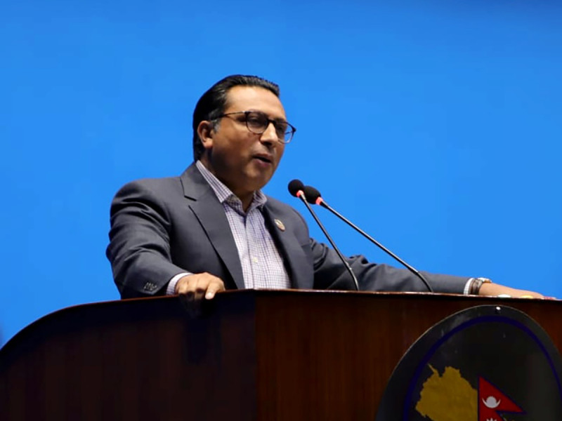 स्वर्णिमको चर्को स्वरले बिग्रियो संसद्को माहोल