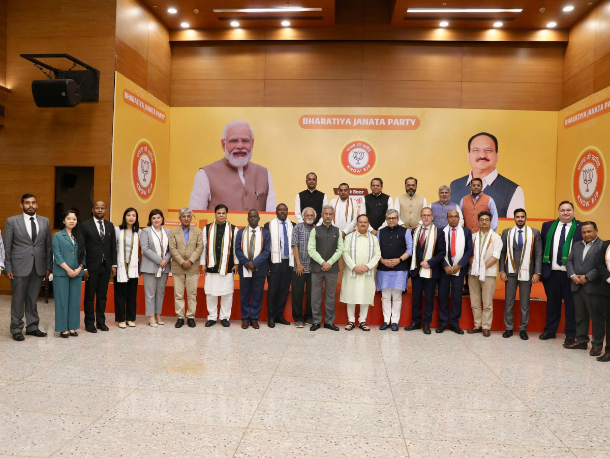 भाजपाको निमन्त्रणामा नेपालका ५ नेता भारत भ्रमणमा