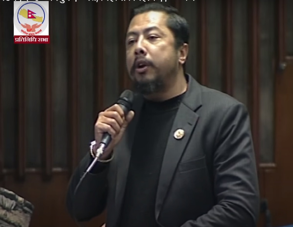 सांसद विराजभक्तको चेतावनी: सरकार सदनप्रति जवाफदेही हुँदैन भने संसद अवरुद्ध पार्छौ