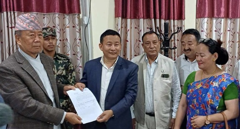 कोशीको मुख्यमन्त्रीमा दाबी गरेका दुवैको आ-आफ्नै तर्क