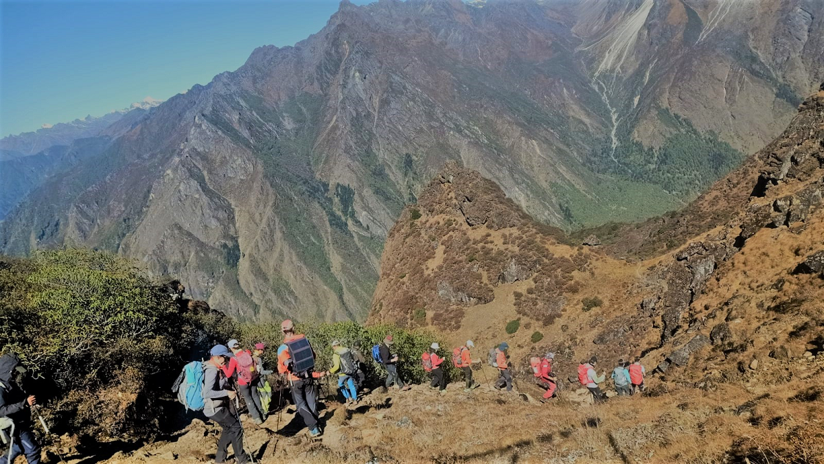 पर्यटकको रोजाइ बन्दै कञ्चनजङ्घा क्षेत्र
