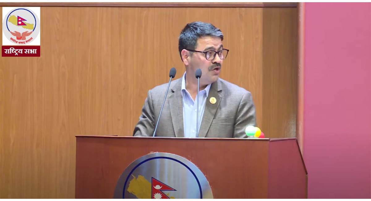 अर्थतन्त्र सुधार्न पाँचसय र हजारका नोट छपाइ बन्द गर्नुपर्छ : सांसद देवकोटा