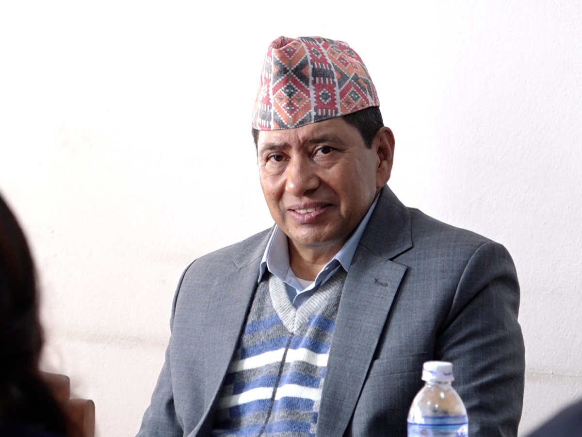 गृहमन्त्रीले माओवादी नेतालाई भने: शान्ति प्रक्रिया टुंगिएपछि व्यवस्थित रुपले दिवस मनाऔँला 