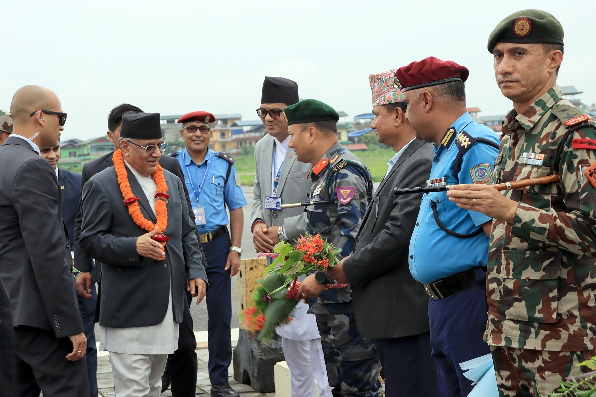 उद्घाटन कार्यक्रममा सहभागी हुन प्रधानमन्त्री पुगे चितवन