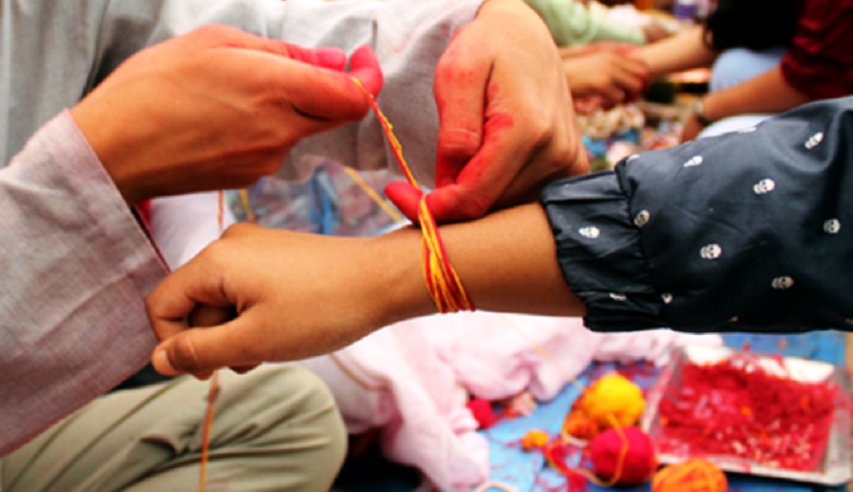 आज जनैपूर्णिमाः रक्षाबन्धन धारण गरेर मनाइँदै