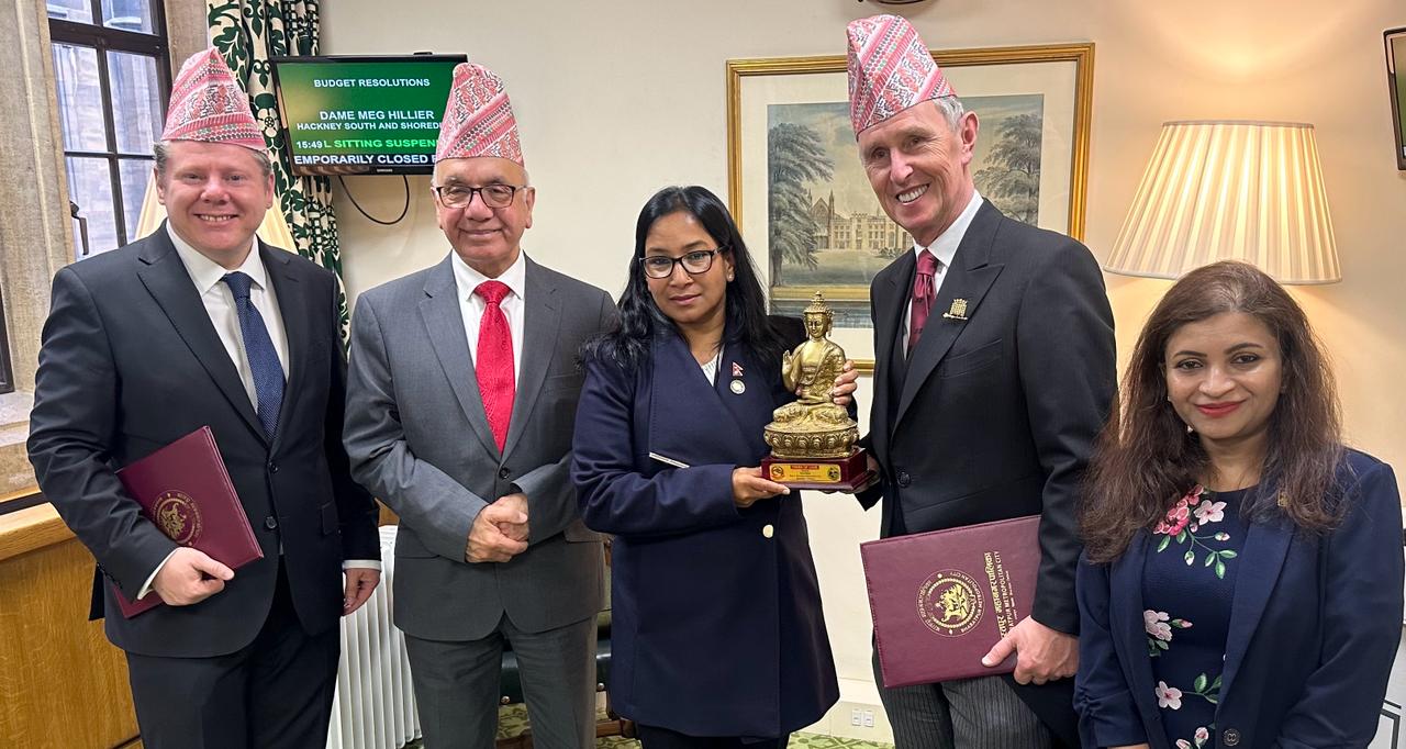 भरतपुरकी मेयर रेनु दाहाल र बेलायतका उपसभामुखबीच भेटवार्ता