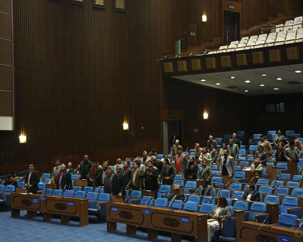 सांसदहरूको प्रश्न– सरकारमा बसेकाले नैतिकता देखाउन पर्दैन? 