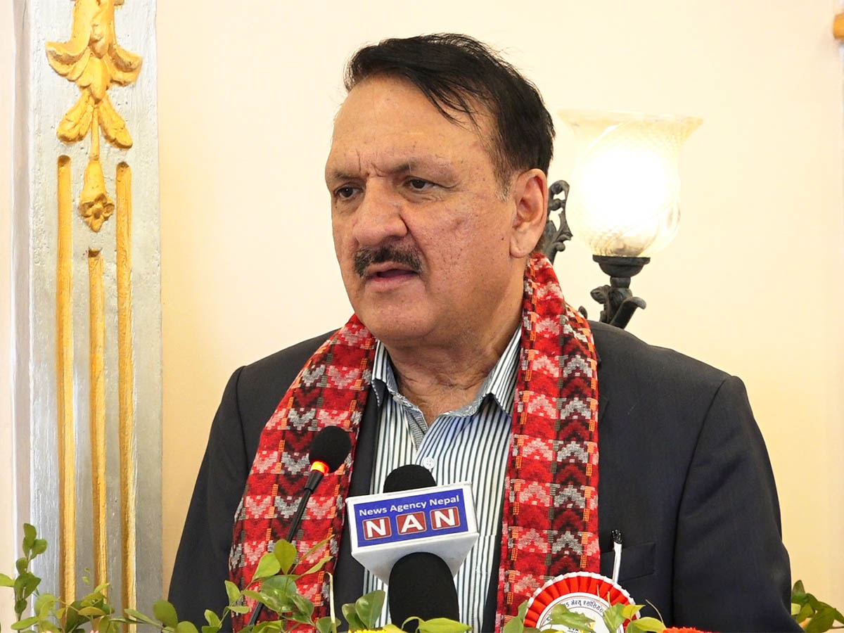 बैंक तथा वित्तीय संस्थाहरूले छिट्टै ब्याजदर घटाउनेछन् : अर्थमन्त्री महत