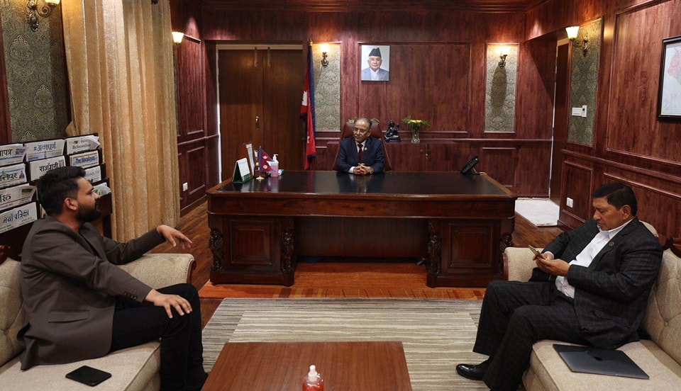 बालेनको प्रश्न– कुन कानुनकाे आधारमा अवैध संरचना संरक्षण गर्नुहुन्छ गृहमन्त्रीज्यू ?