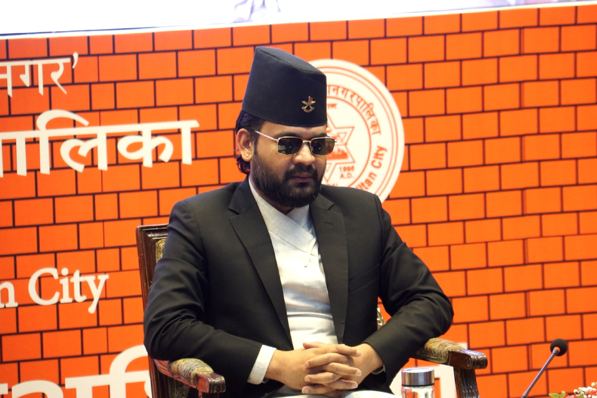 बालेनप्रति खनिए नगरसभा सदस्यहरु 