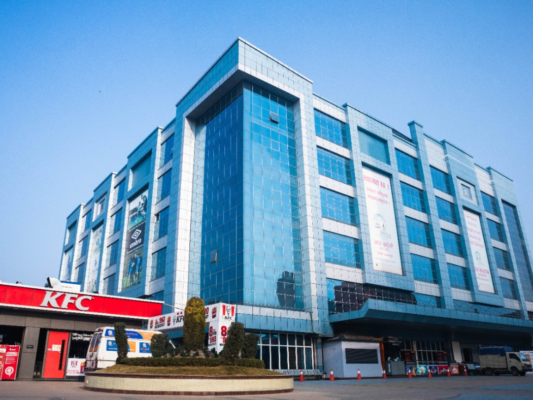 भाटभटेनी र विग मार्टले गर्छन् उपभोक्ताको स्वास्थ्यसँग खेलबाड