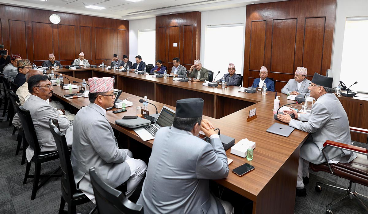 प्रधानमन्त्रीको भारत भ्रमणमा ५ मन्त्री सहभागी हुने 