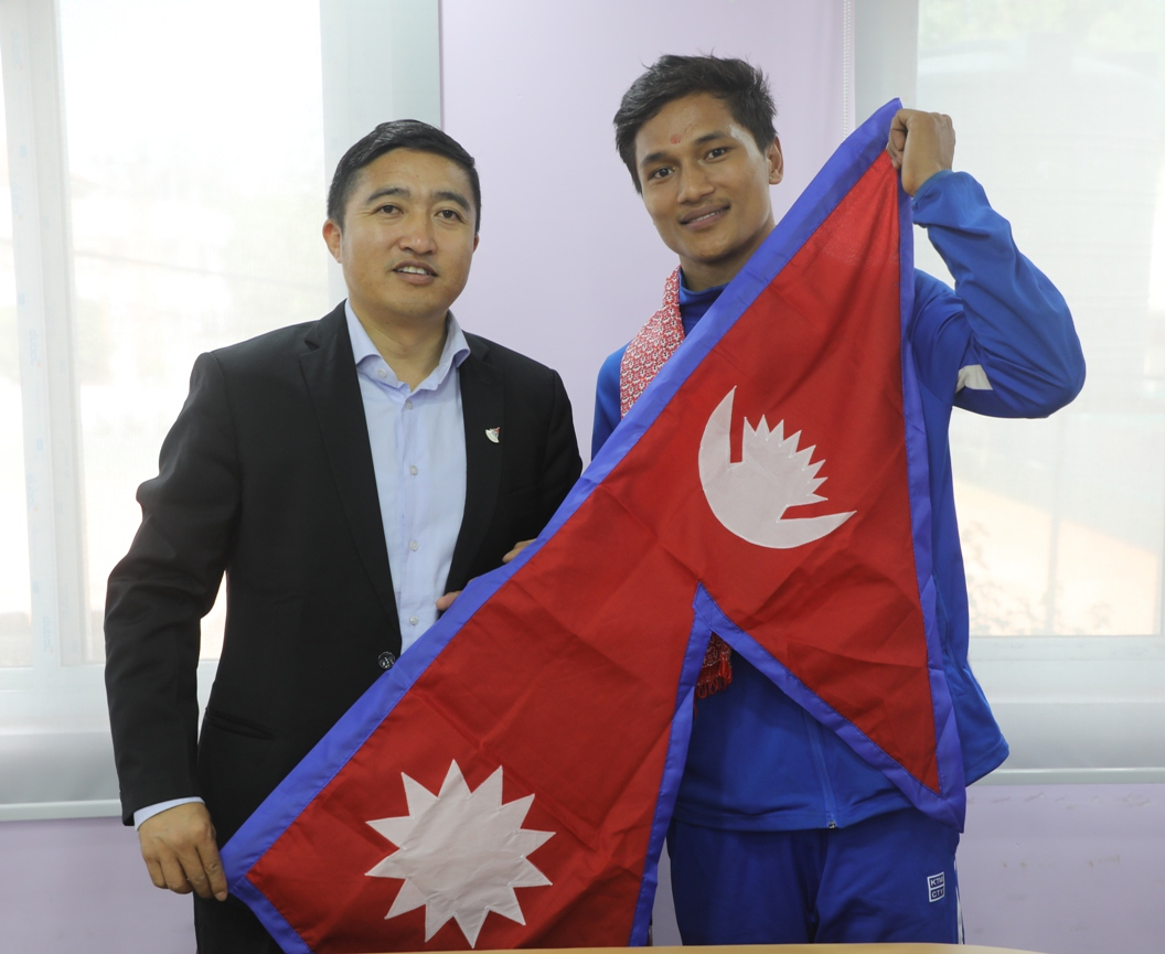 डान्स स्पोर्ट्स खेलाडी दीपक लामा बेल्जियम जाँदै 