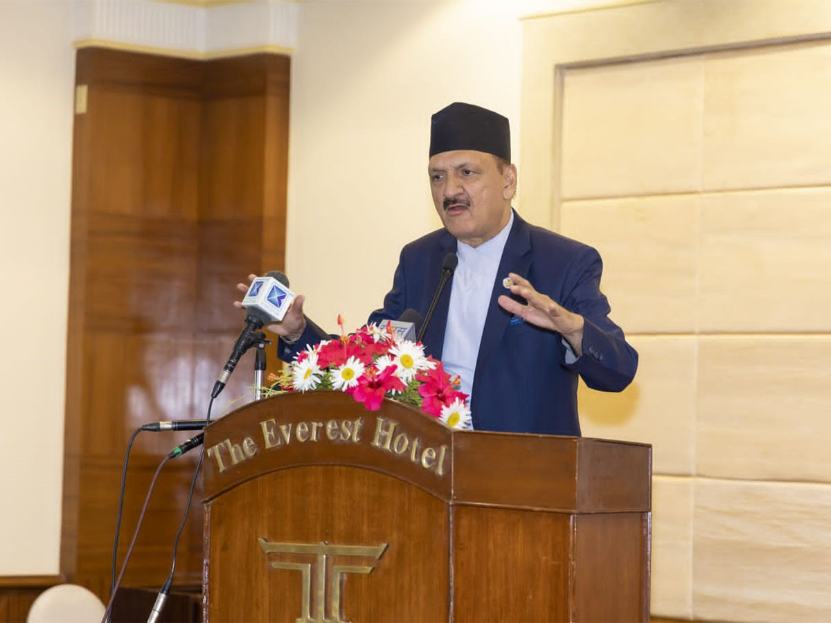 अहिले सबैभन्दा ठूलो चुनौती स्रोतको छ : अर्थमन्त्री महत