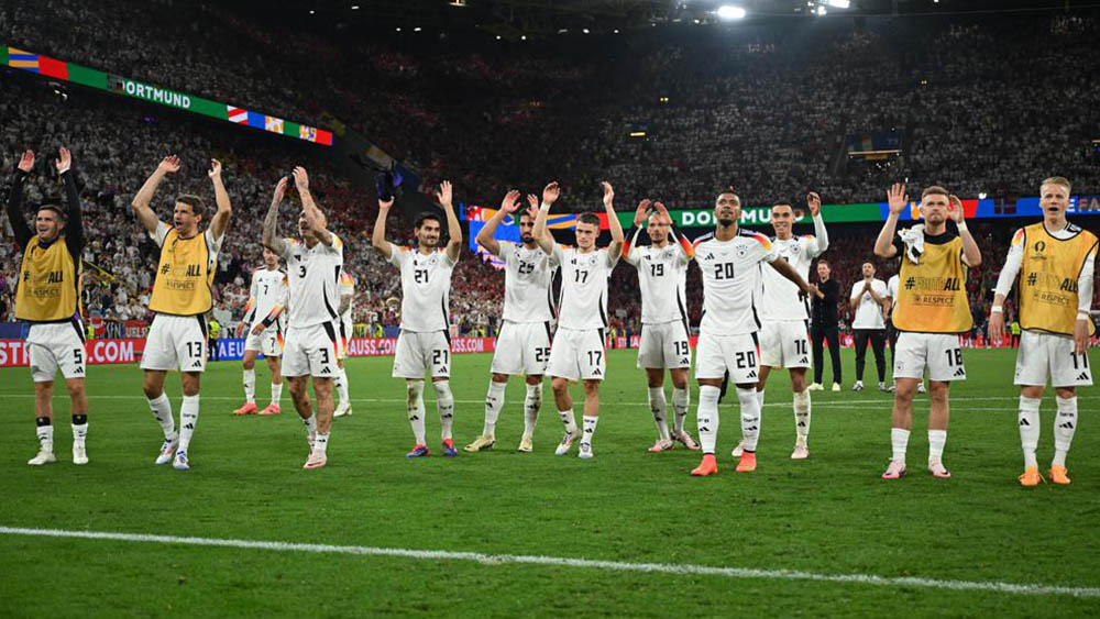 जर्मनी युरोकपको अन्तिम आठमा