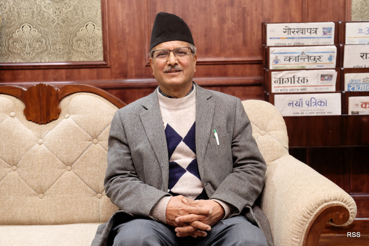 प्रधानमन्त्रीको सल्लाहकारबाट हरिबोल गजुरेलको राजीनामा