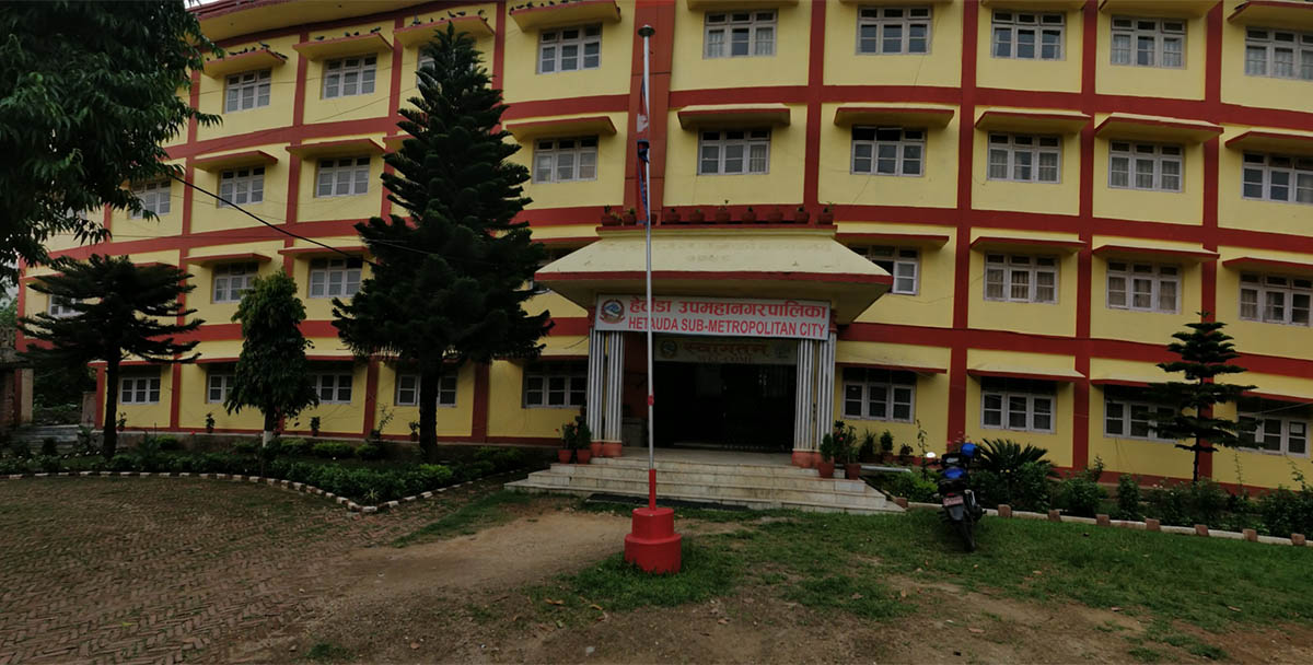 सडक विस्तारमा अवरोध नपुर्याउन हेटौँडा उपमहानगरपालिकाको आग्रह