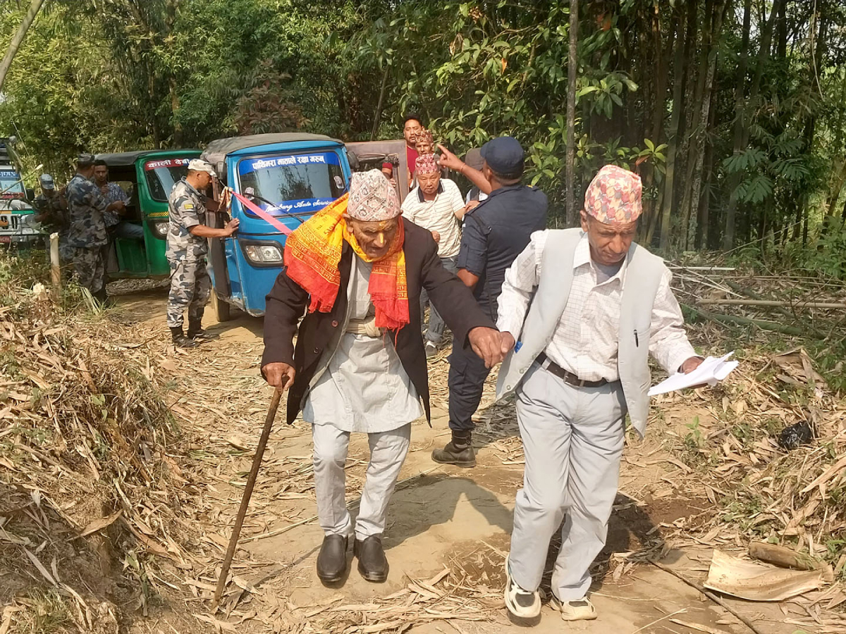 इलाममा बढ्न थाले मतदाता, हालसम्म कति प्रतिशत मत खस्यो? 