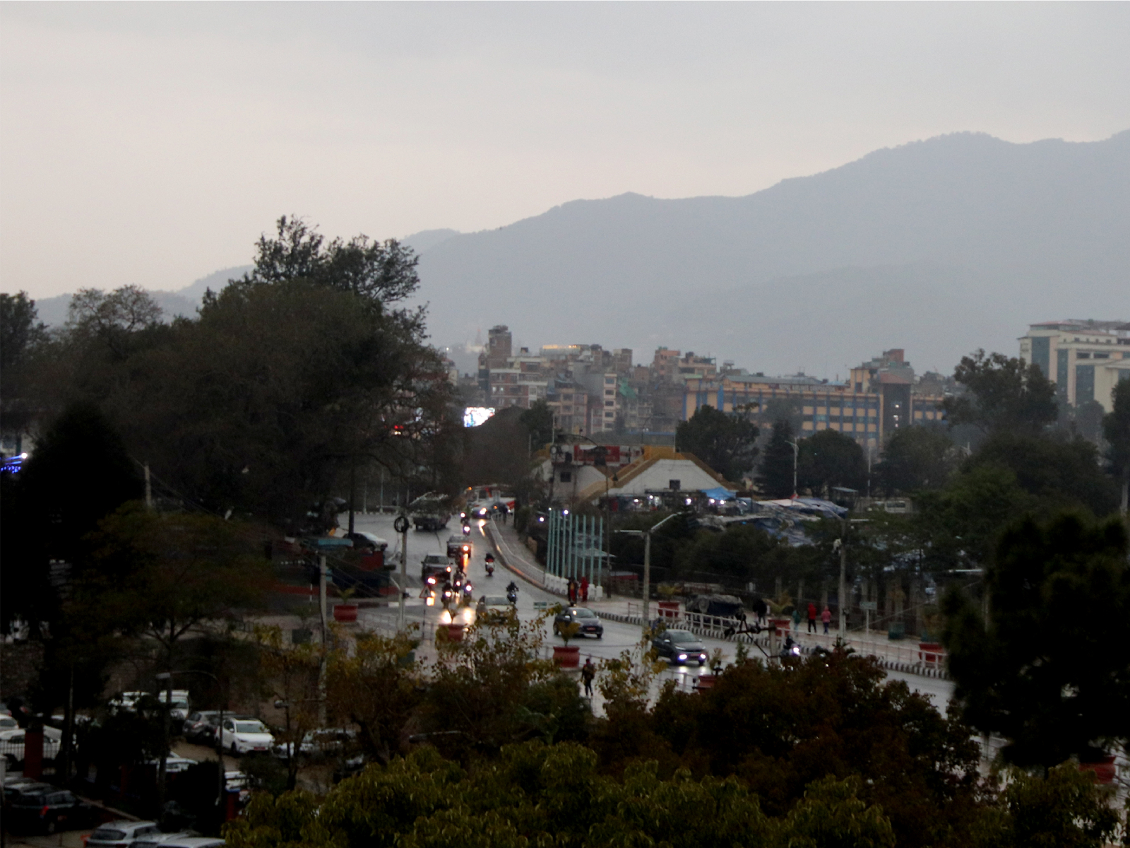 काठमाडौं उपत्यकामा आज राति हल्का वर्षा हुने
