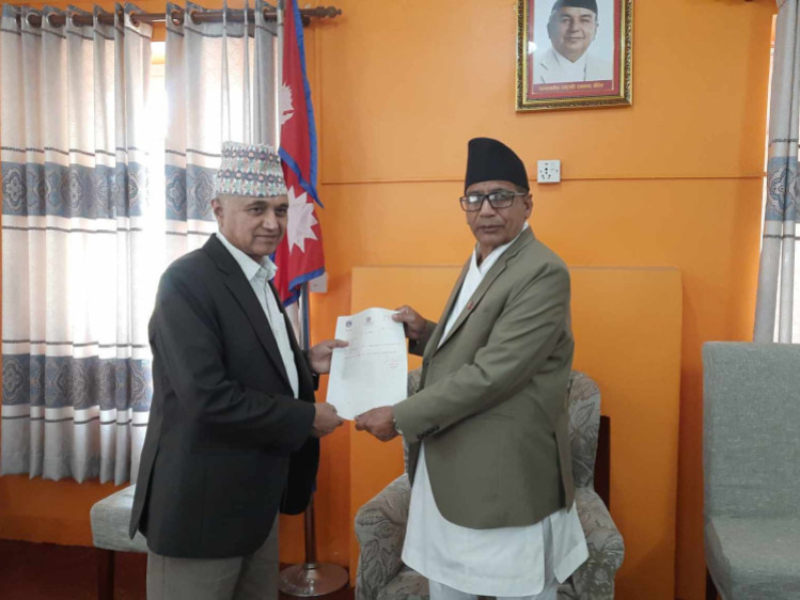 गण्डकीको मुख्यमन्त्रीमा एमालेका खगराज अधिकारी नियुक्त