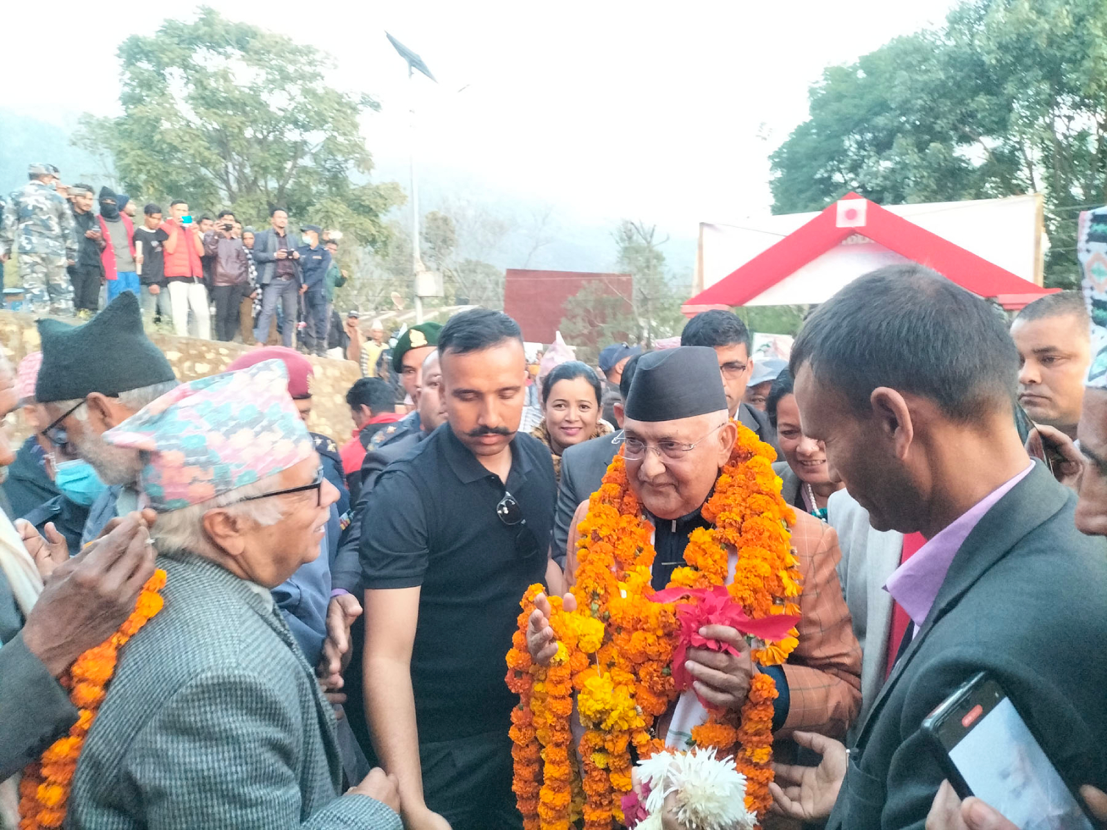 एमालेको ‘झुलाघाट–चिवाभञ्ज्याङ’ पदयात्रा आज बैतडीबाट सुरु हुँदै