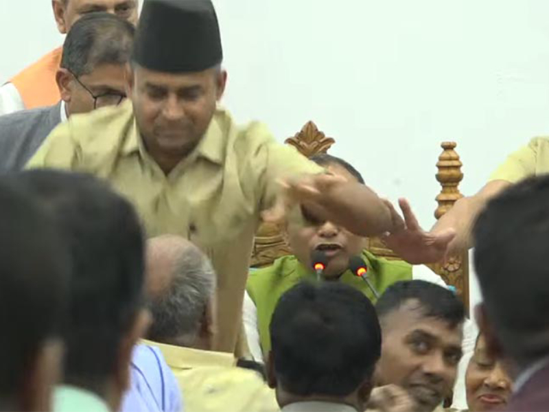 मधेस प्रदेश सभामा झडप, बैठक फेरि स्थगित