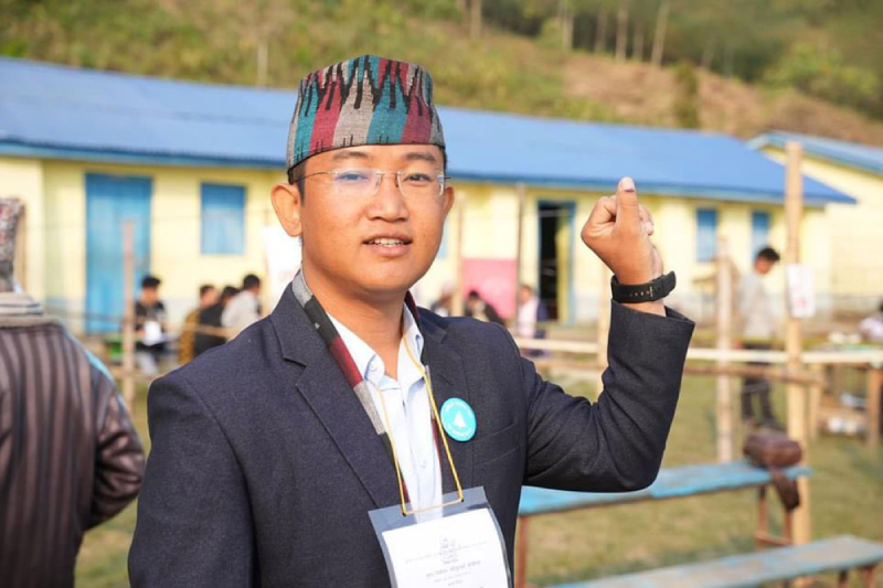 आचारसंहिता उलङ्घन गरेपछि रास्वपा उम्मेदवार मिलन लिम्बूमाथि कारबाही थाल्दै आयोग