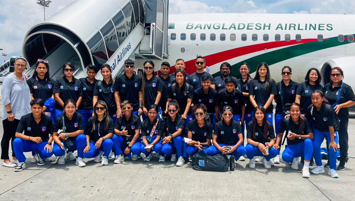 नेपाली महिला फुटबल टोली बंगलादेश प्रस्थान