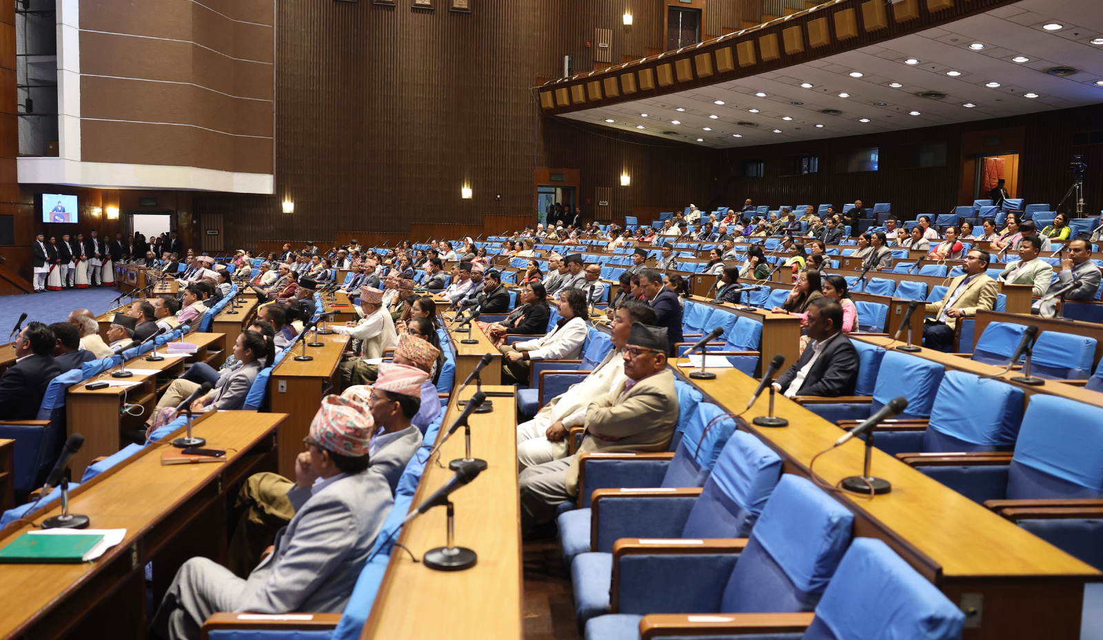 गृहमन्त्री बोलेपछि प्रतिनिधिसभा बैठक स्थगित, सोमबार बस्ने