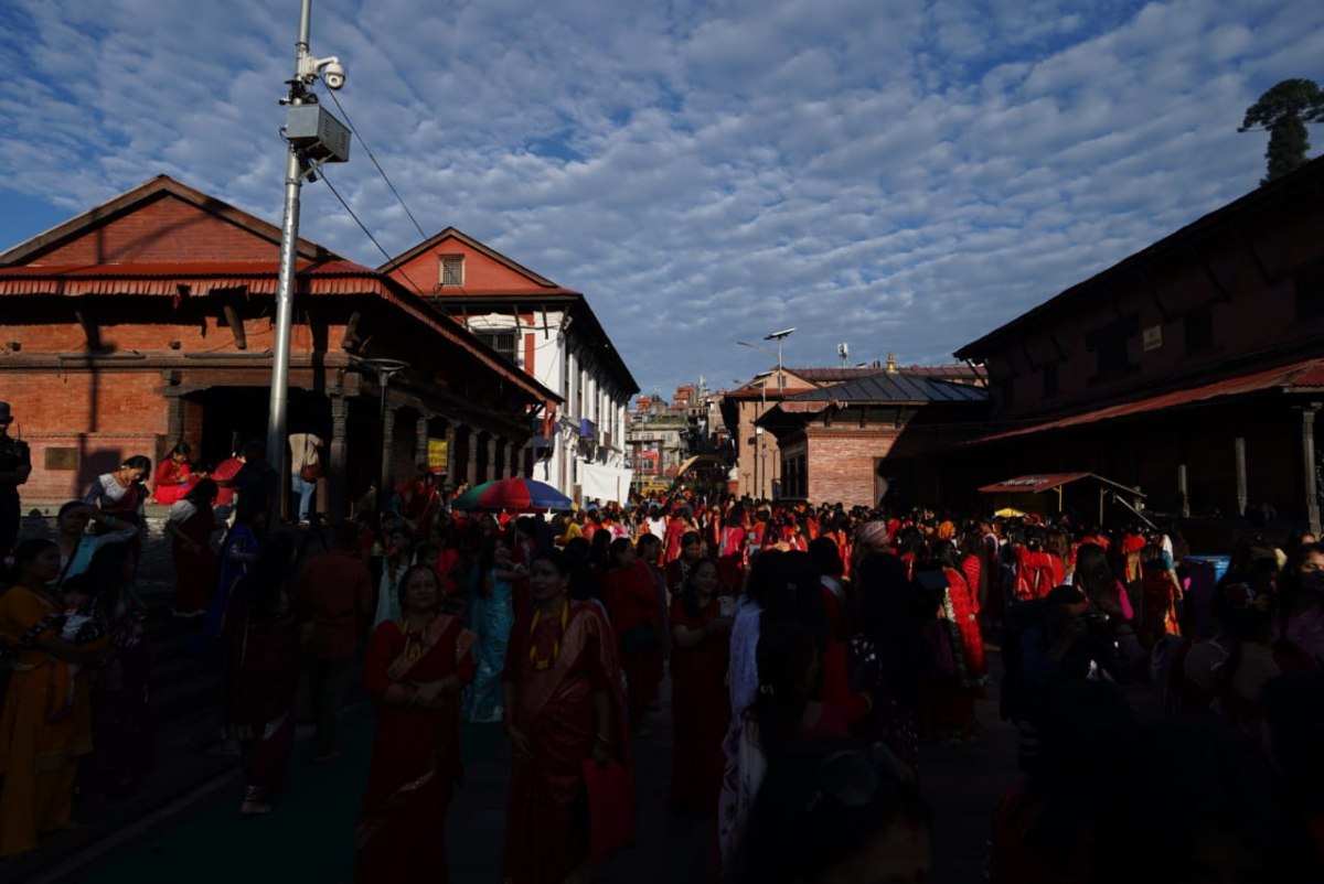 देशभरका शिवालयमा भक्तजनको भुइँचो