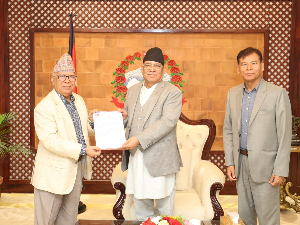 संसद्को गतिरोध अन्त्यका लागि एकीकृत समाजवादीको पहलकदमी, प्रधानमन्त्रीलाई ज्ञापनपत्र