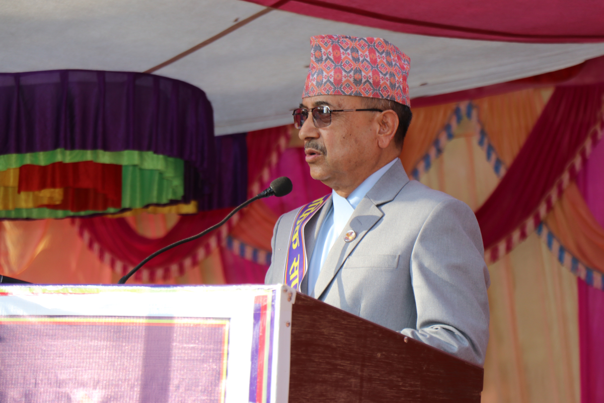 विभिन्न बहानामा संविधानमाथि प्रहार भइरहेको छ : उपप्रधानमन्त्री खड्का