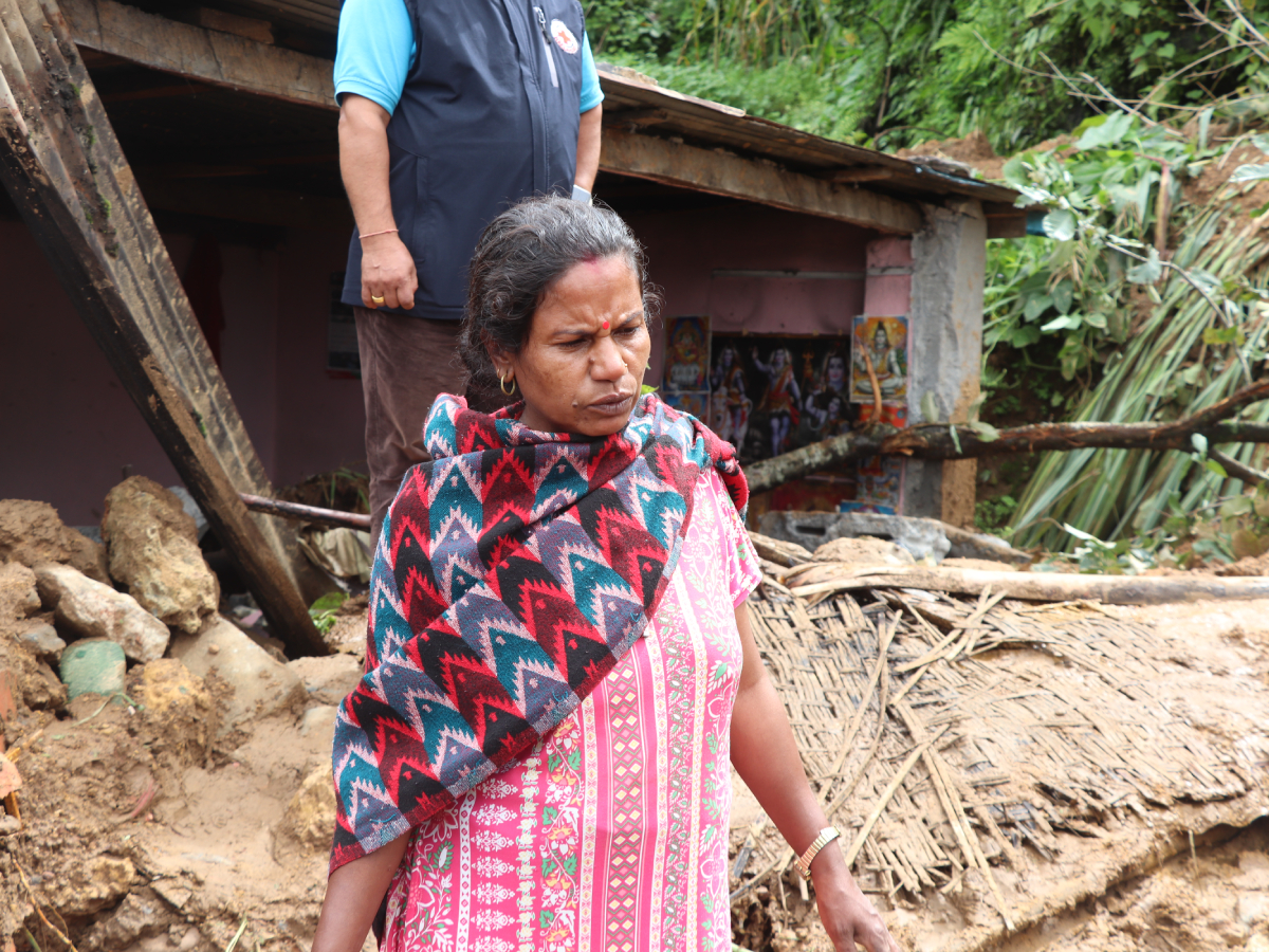 कास्की पहिरोः कुलबहादुरलाई राति घरमा नबस्न छिमेकीले सल्लाह दिएका थिए