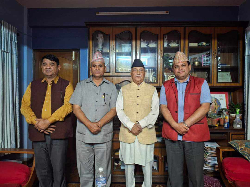 सुदूरपश्चिमः एमालेको अडानले धकेलिँदै मुख्यमन्त्रीको विश्वासको मत, बालकोटमा ओलीले के भने? 