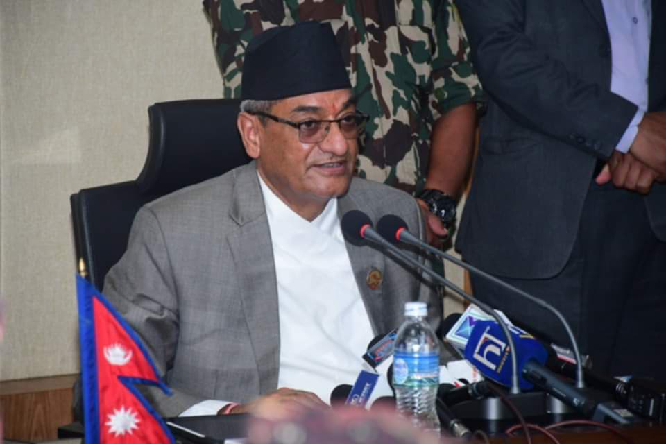 ‘शालीन व्यक्तित्व: गृह प्रशासनको नेतृत्व’