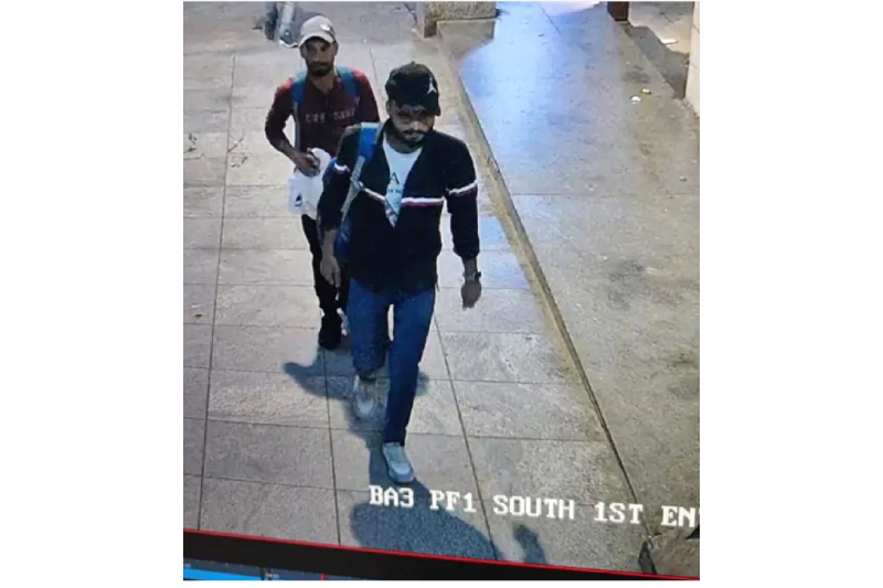 सलमान खानको घरमा गोली चलाउनेको तस्बिर सार्वजनिक, मोटरसाइकल पनि फेला पर्‍यो 