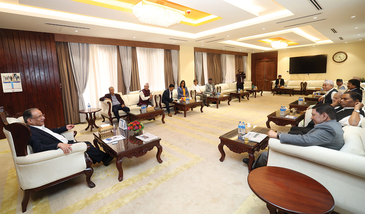 सत्तारूढ सात दलको बैठक बालुवाटारमा