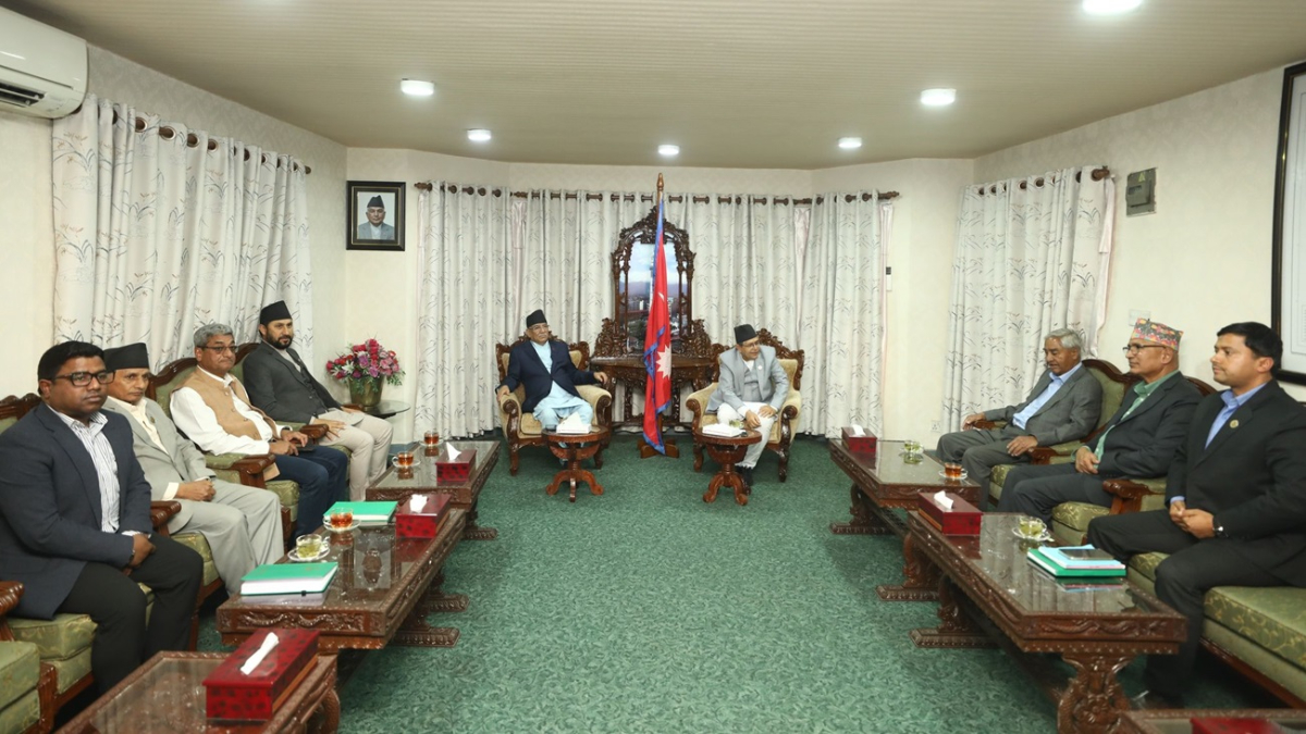 सरकार–प्रतिपक्ष मुठभेडतर्फ