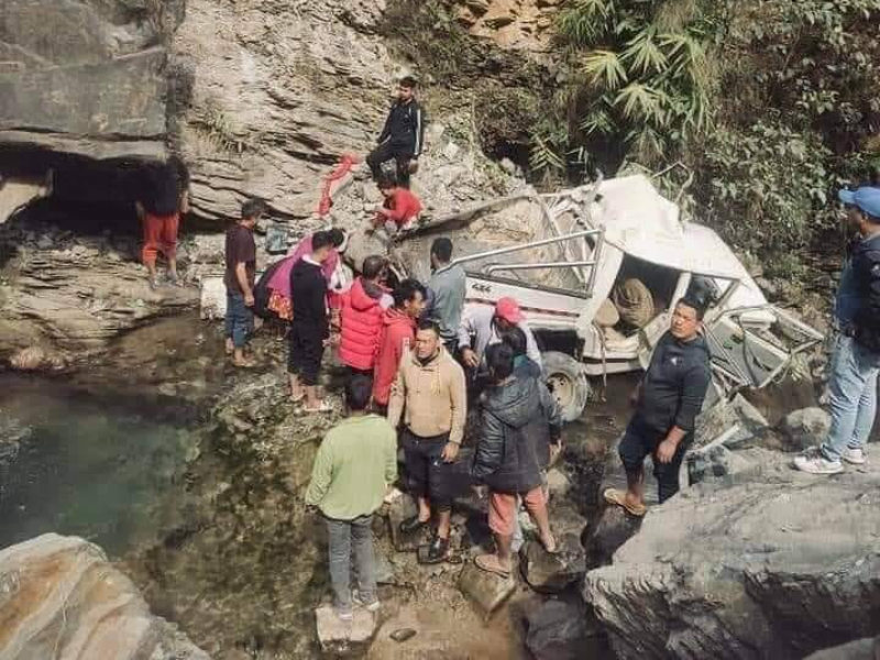 सिन्धुपाल्चोकमा जीप दुर्घटना, २ जनाको मृत्यु