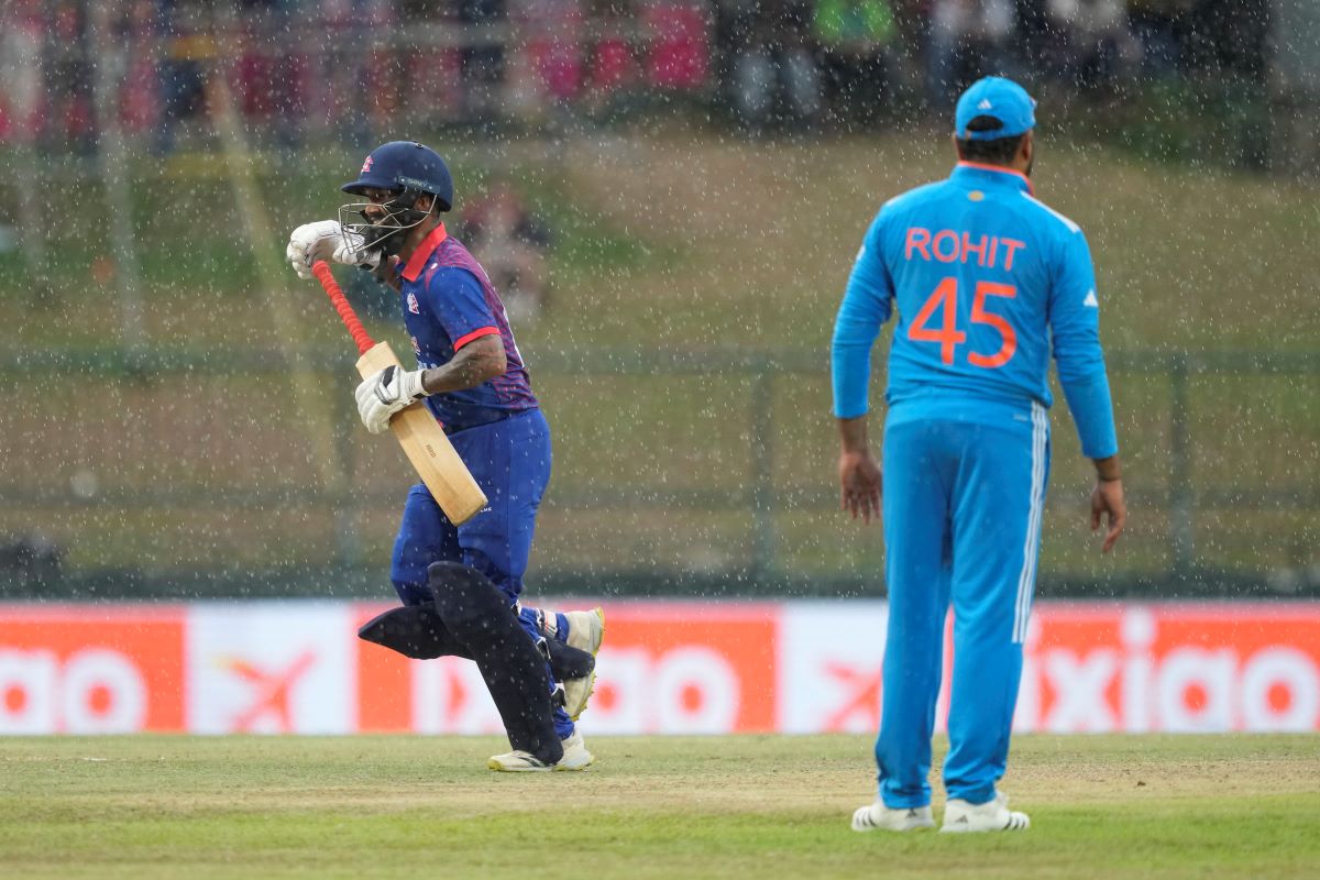 नेपालले बनायो २ सय रन 