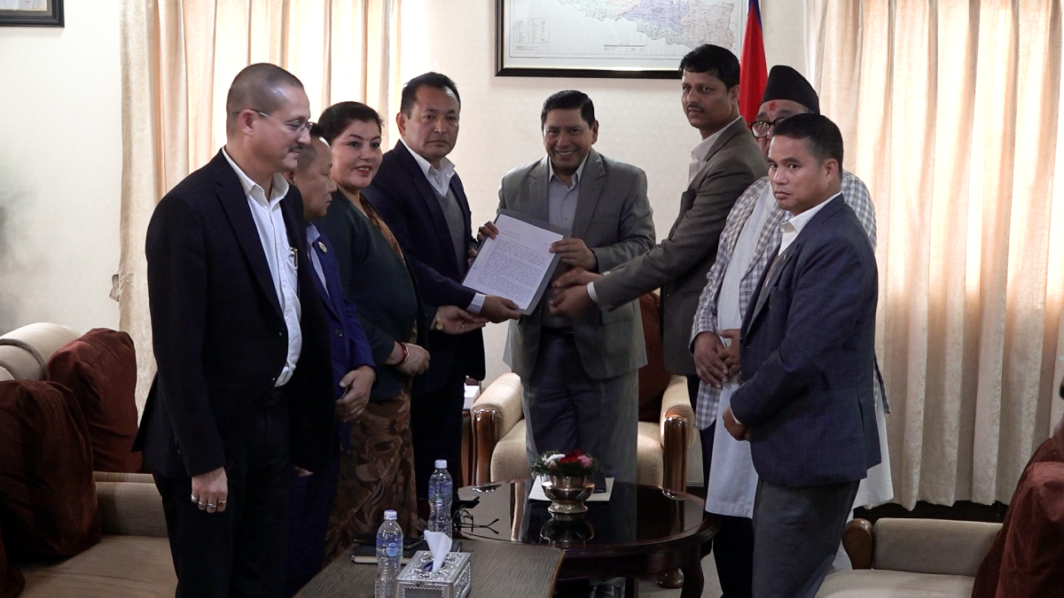 प्रदेश प्रहरी समायोजन प्रक्रिया छिटो टुंग्याउन गृहमन्त्रीलाई सातै प्रदेशको ध्यानाकर्षण